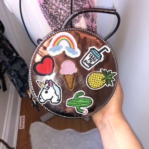 Cross over bag